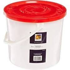 CHALLENGER 4QT BAIT BUCKET